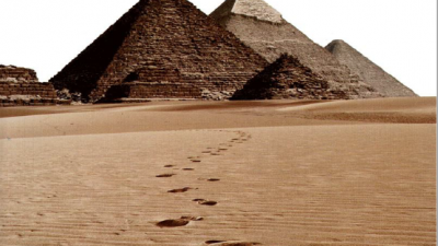 SÁCH DẤU CHÂN TRÊN CÁT (TÁC GIẢ: MIKA WALTARI)